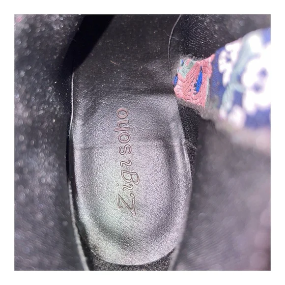 Zigi Soho Nydia Ankle Booties Boots Womens Size 6 Black Multi Floral Side Zipper - Picture 6 of 6